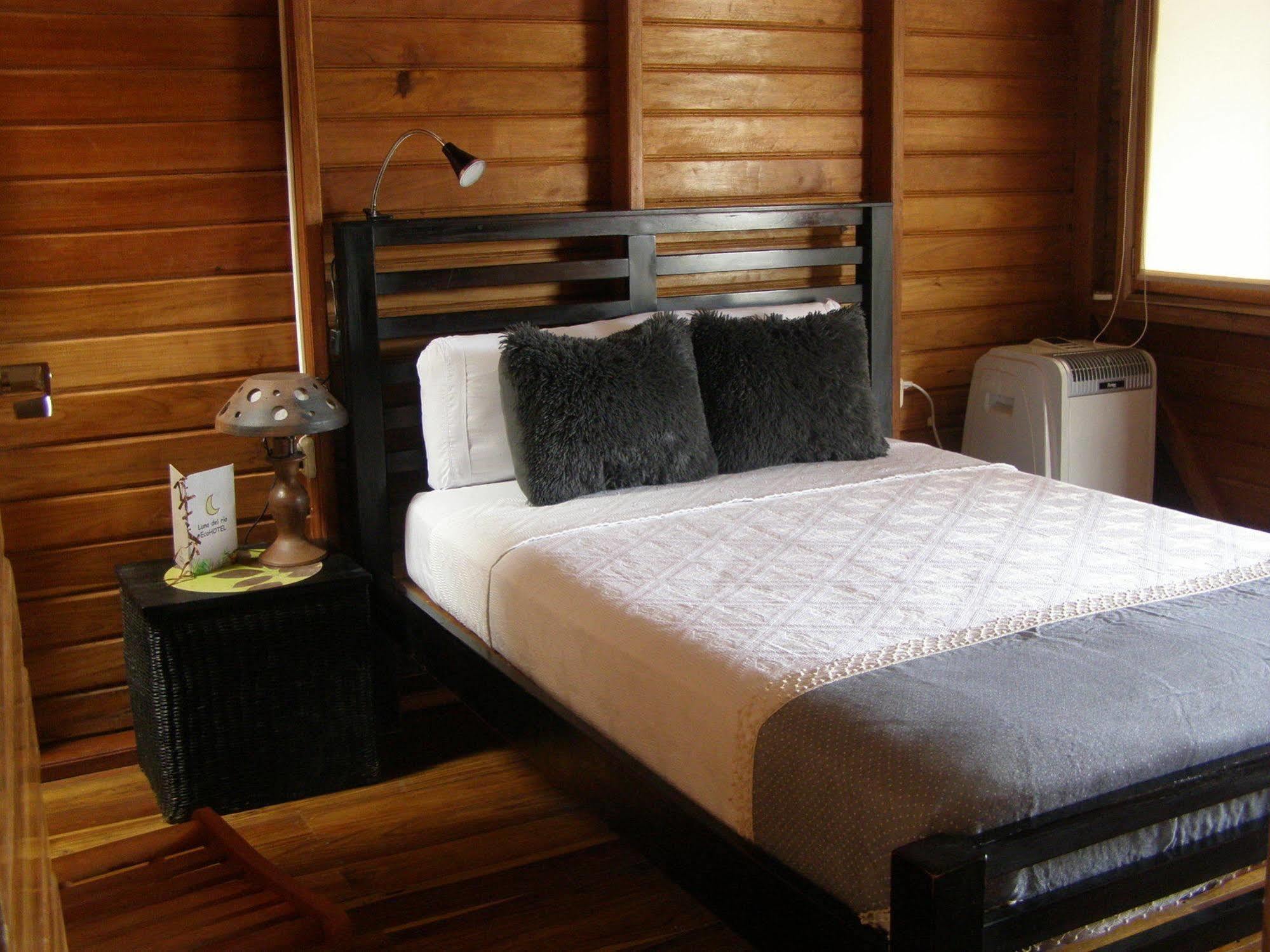 Ecolodge Luna Del Rio เอล คาสติลโล เด ลา คอนเซปชิอง ภายนอก รูปภาพ